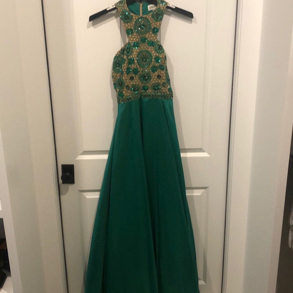 Sherri Hill Emerald Prom Dress